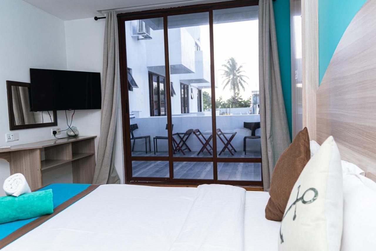 Aquzz Hotel & Spa - Maldives Maafushi Exterior foto
