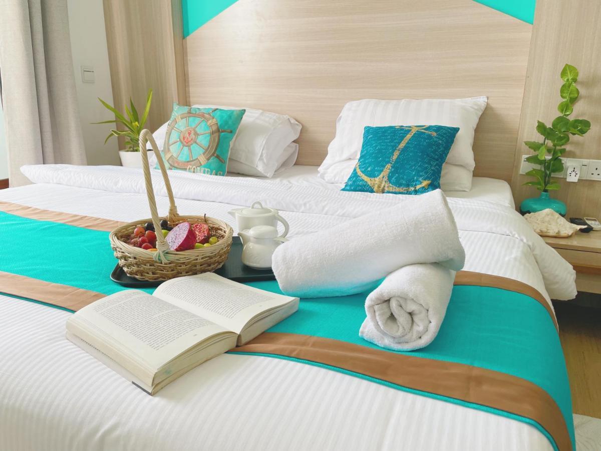 Aquzz Hotel & Spa - Maldives Maafushi Exterior foto