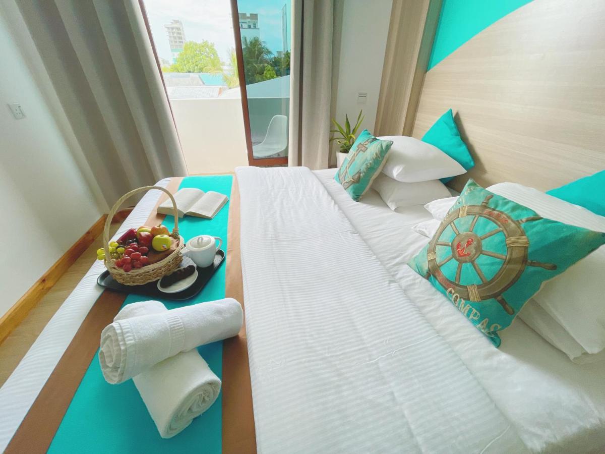 Aquzz Hotel & Spa - Maldives Maafushi Exterior foto