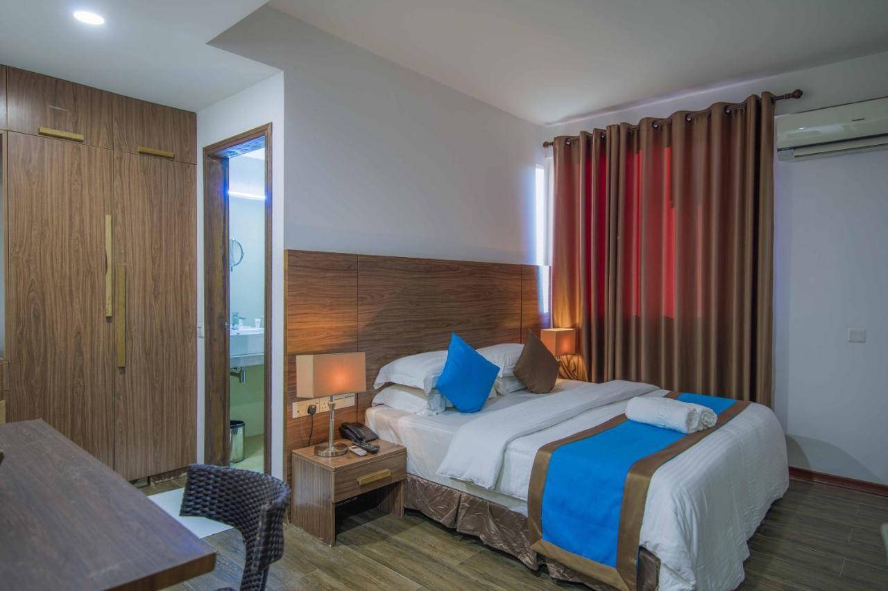 Aquzz Hotel & Spa - Maldives Maafushi Exterior foto